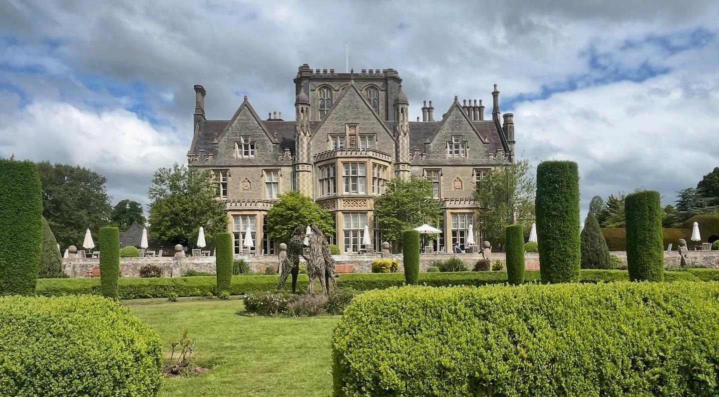 The Wedding Website of Emma Musson and Dominic Watt