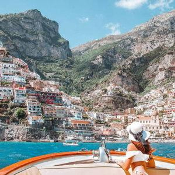 Boat tour around the Amalfi Coast