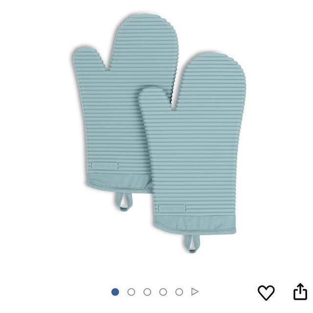 KitchenAid Ribbed Soft Silicone Oven Mitt 2-Pack Set, Mineral Water Aqua, 7.5"x13"