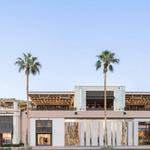 Tommy Bahama Restaurant, Bar & Store