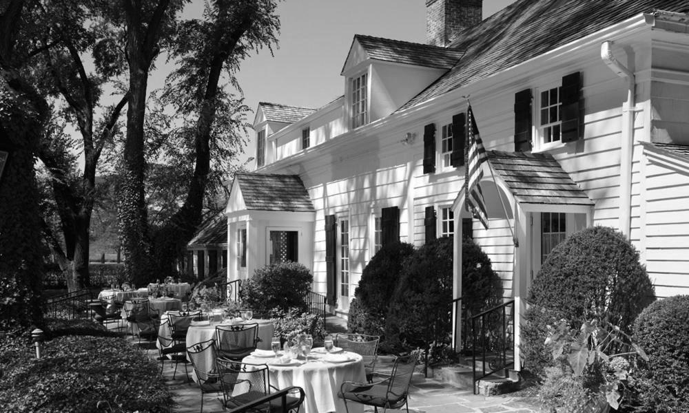 The Wedding Website of Sarah LaPorta and Nicholas Romero