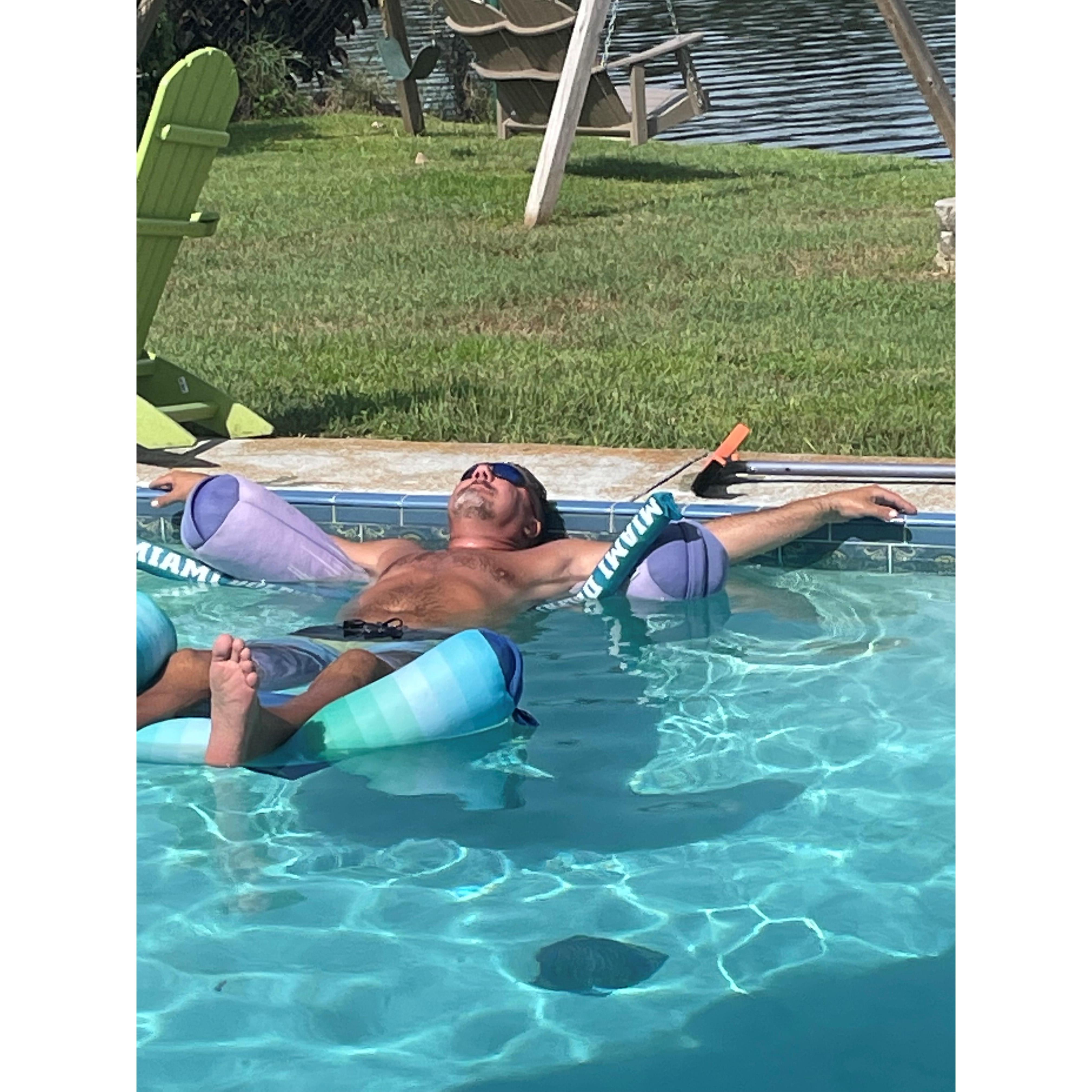Mr Minnesota loving life!