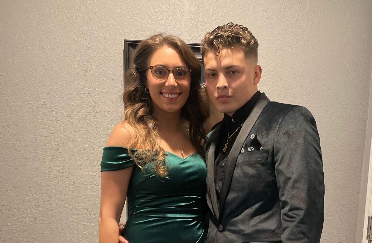 The Wedding Website of Madelin Messer and Christopher Hernandez