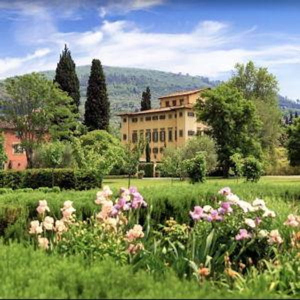 Honeymoon stay at Villa la Massa Tuscany