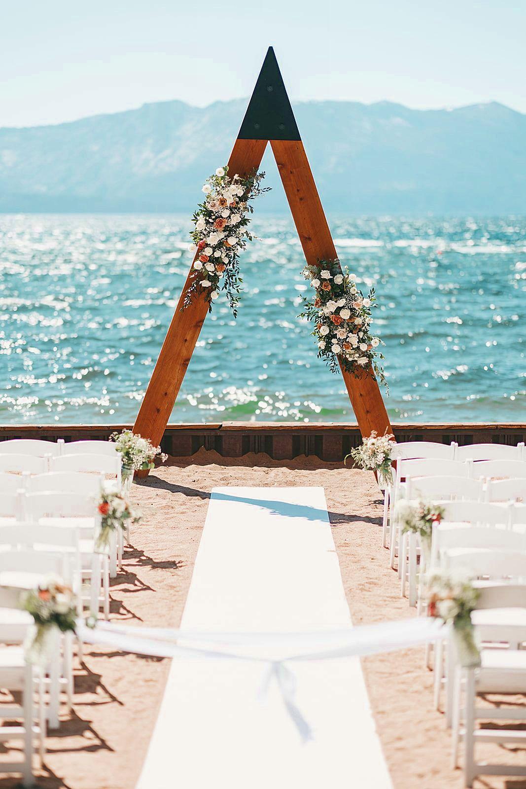 The Wedding Website of Claire Hofeld and Benjamin Wanetick