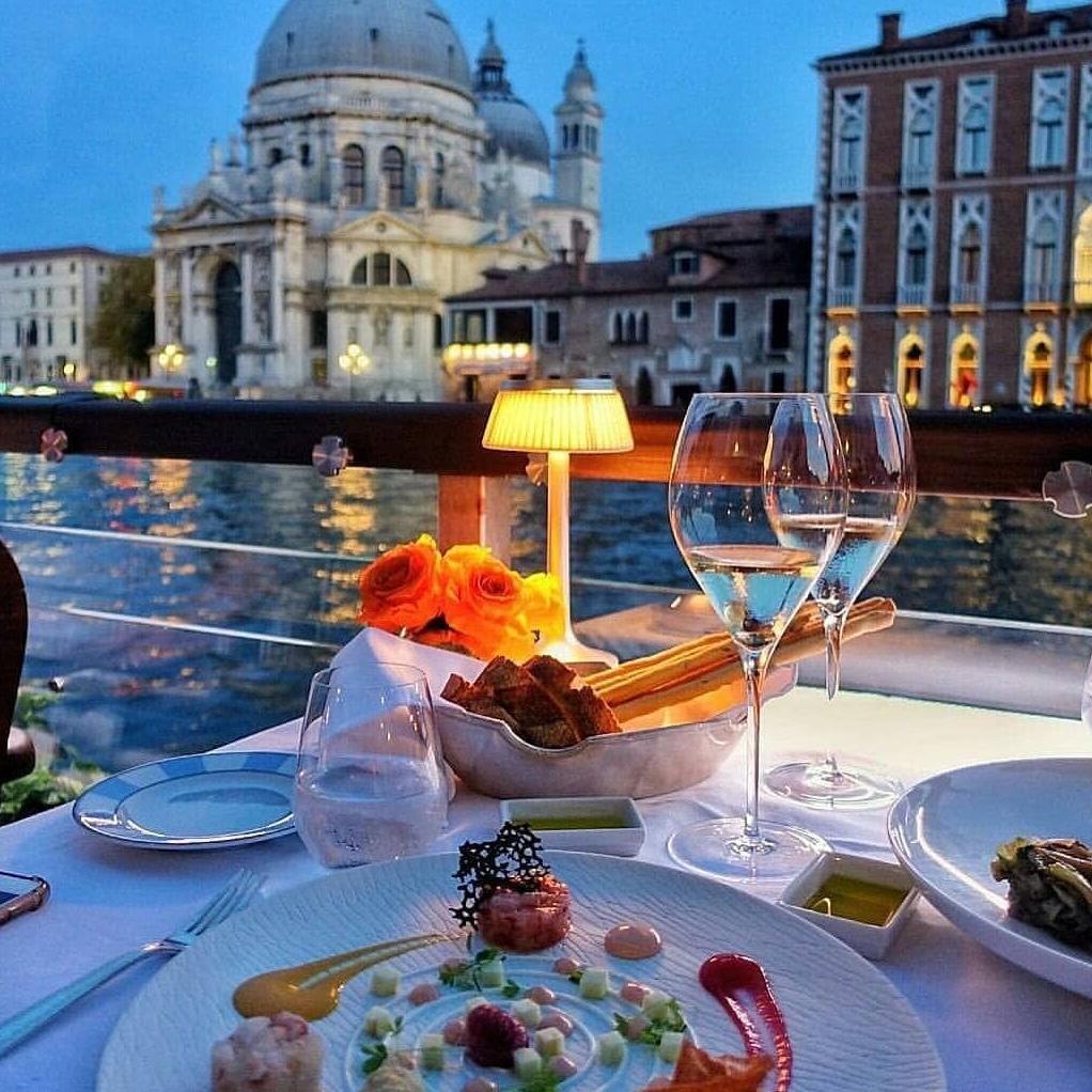 Romantic Honeymoon Dinners