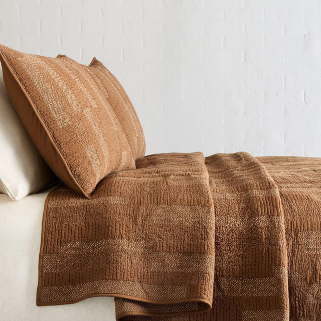 Reflections Linear Stitch Matelasse Quilt, King/Cal. King, Cardamom