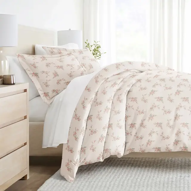 Apricot Rose 3PC Duvet Cover Set - Modern Pattern, Soft & Breathable, Easy Care - Becky Cameron, Apricot Rose, King/California King