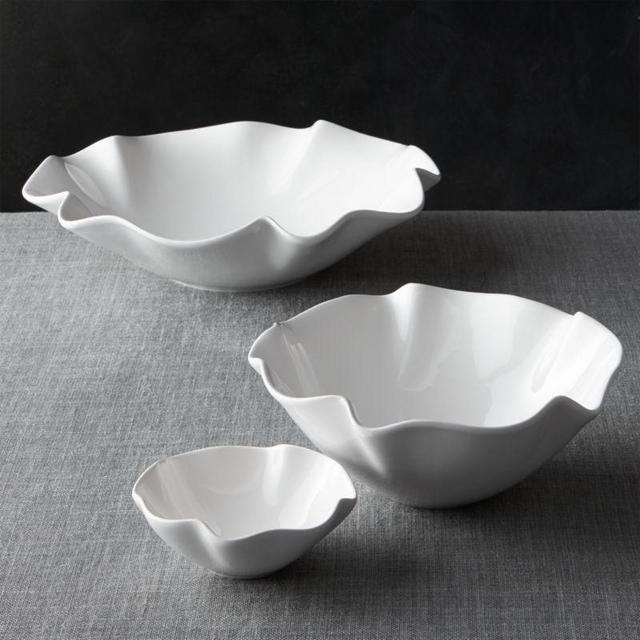 White Ruffle 11" Small Bowl