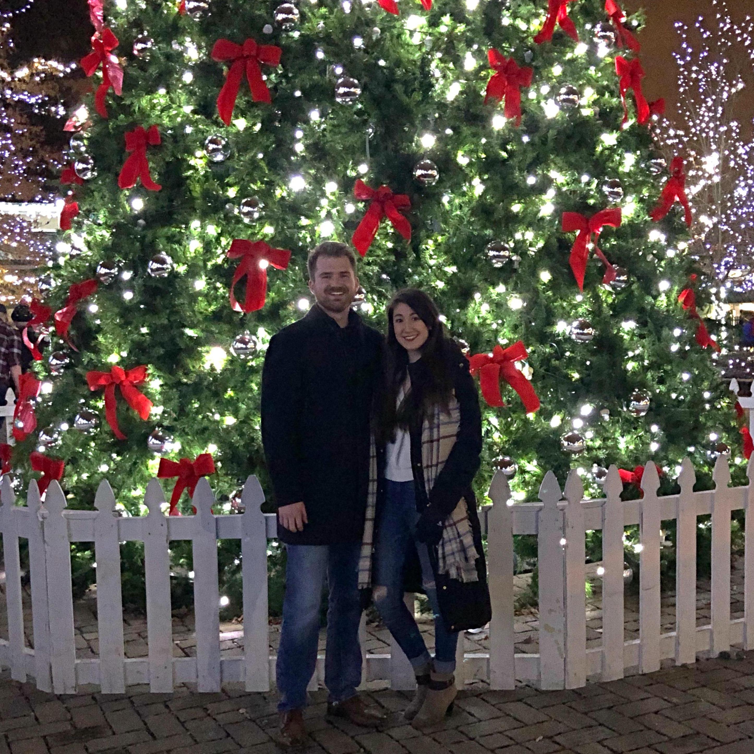 Vince and Jen visit The Cincinnati Zoo during their Zoo Light Festival.