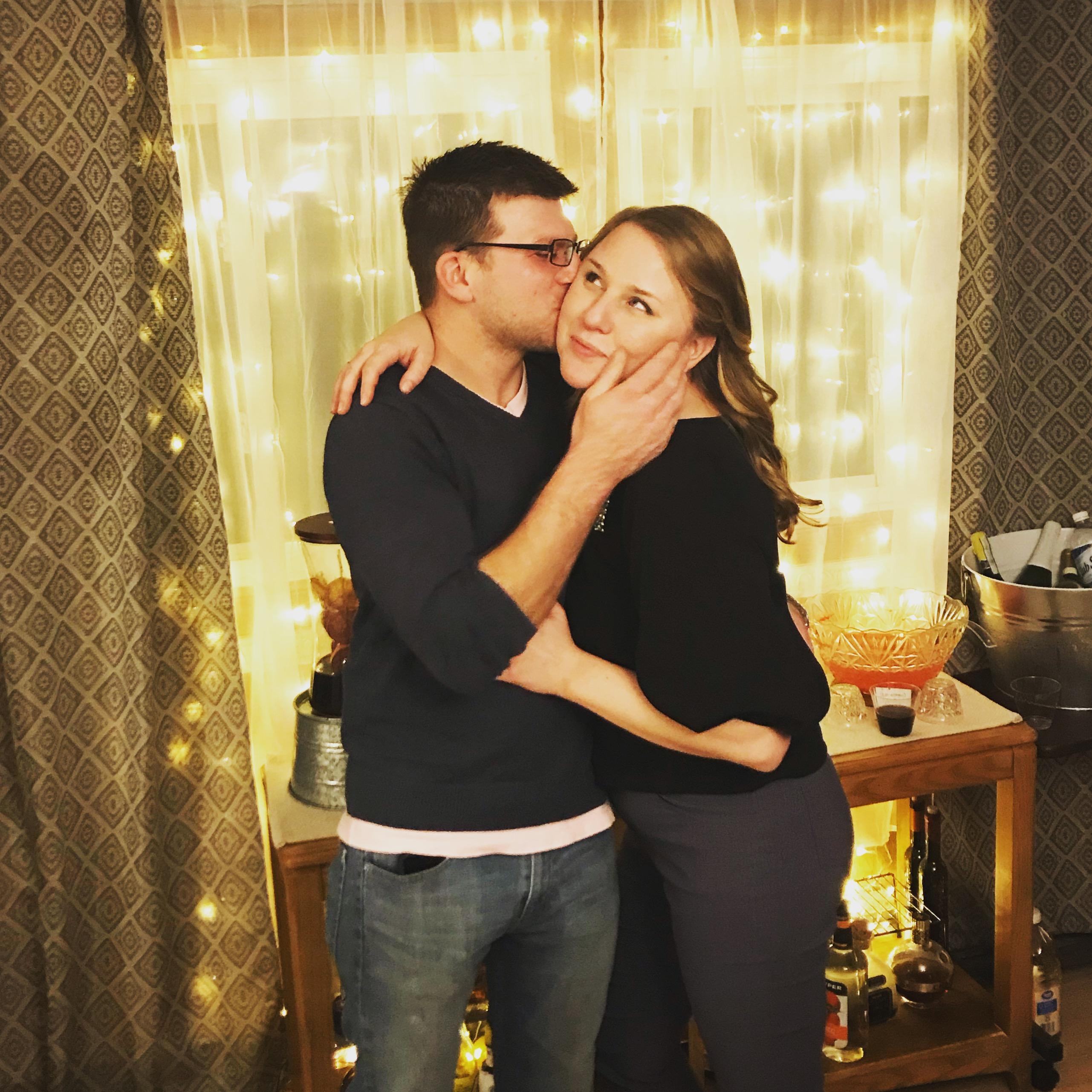 December 2018: Jingle & Mingle