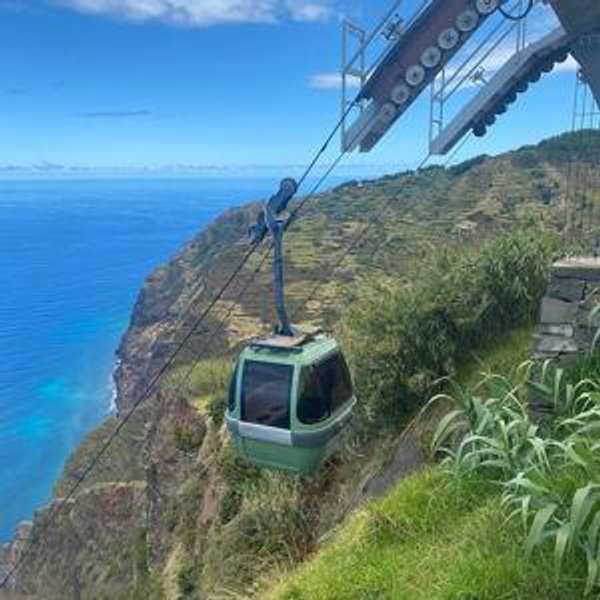 Achadas de Cruz Cable Car Ride