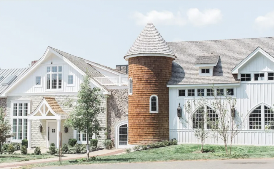 The Wedding Website of Kiley Carbone and John Korn