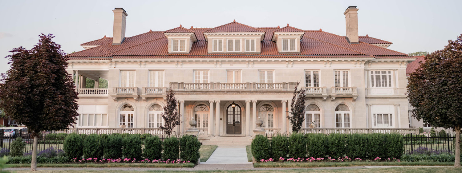 The Wedding Website of Kiele Fullerton and Brett Saunders