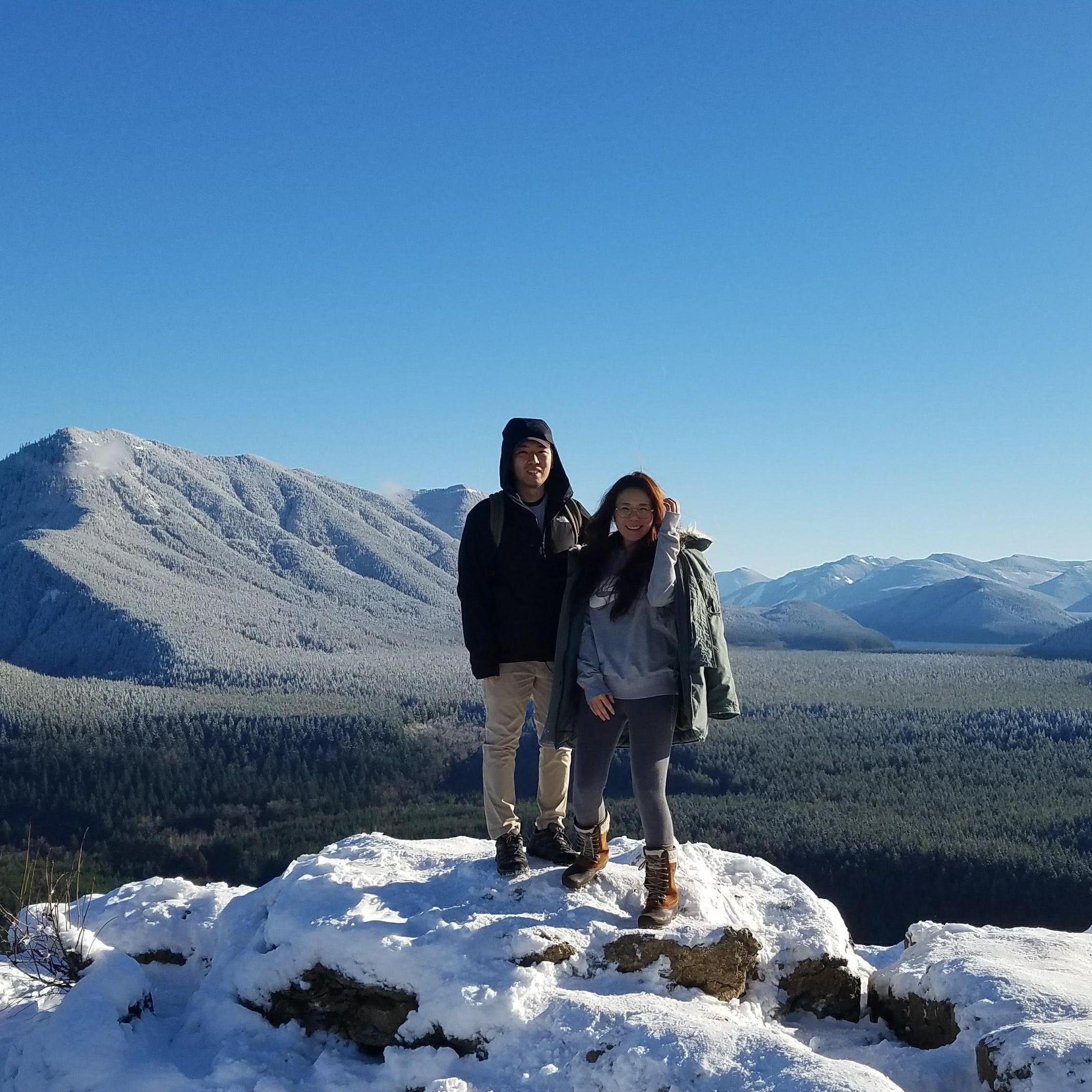 Hiking in Seattle during winter is epic!
