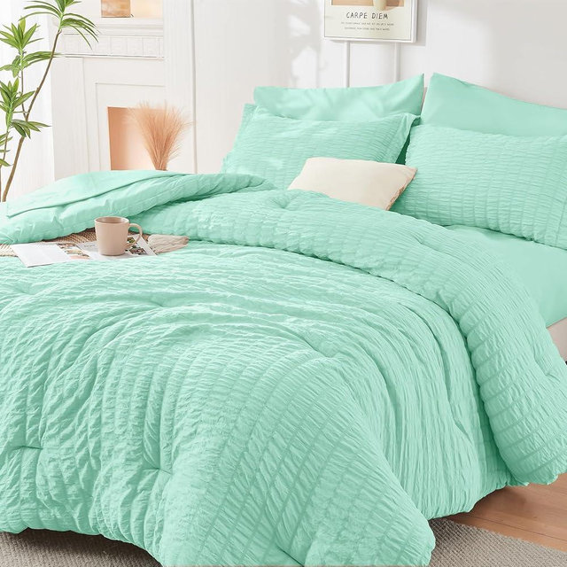 HYMOKEGE Mint Green King Size Comforter Set Seersucker 7 Pieces, All Season Luxury Bed in a Bag for Bedroom, Bedding Set with Comforter, Sheets, Pillowcases & Shams