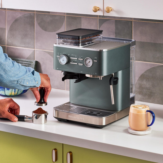 KitchenAid, Semi-Automatic Espresso Machine with Burr Grinder