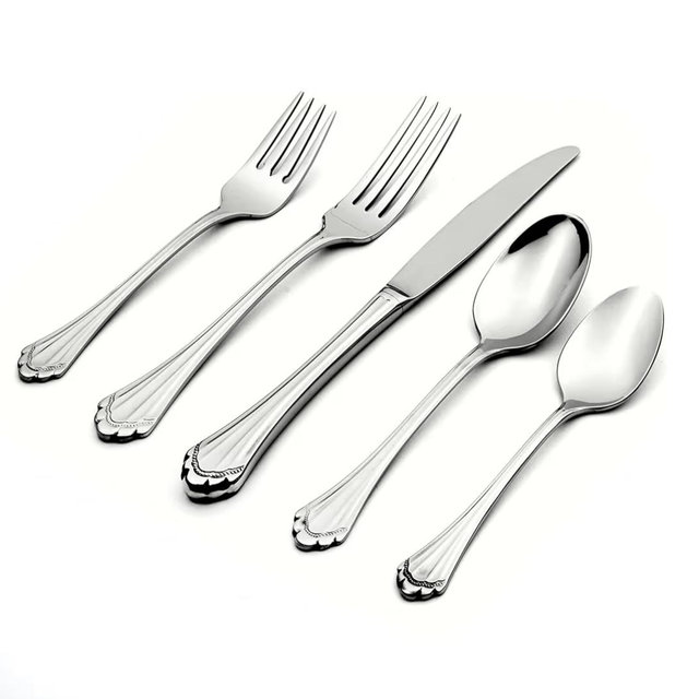 Oneida Marquette 5-Piece Flatware Set