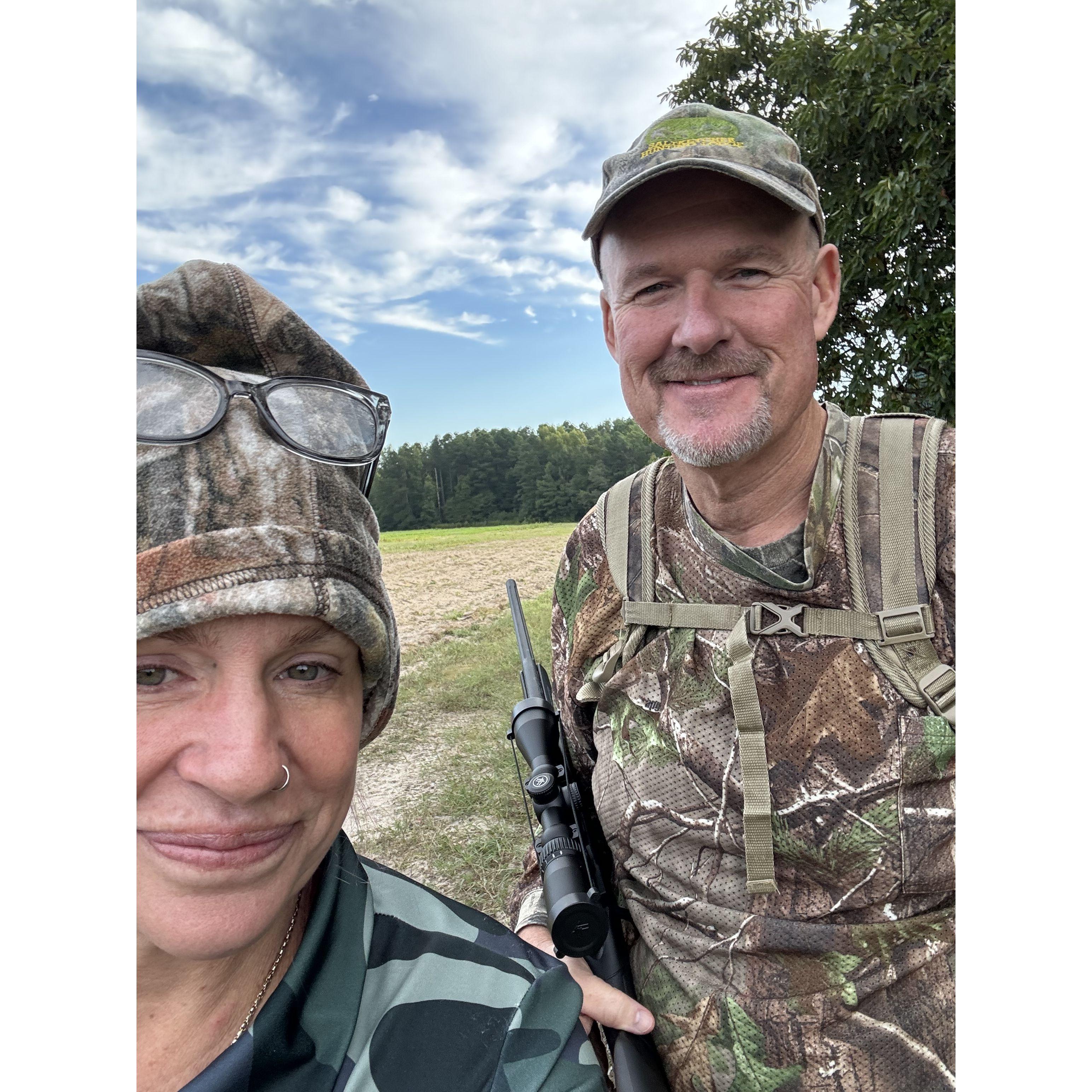 Mark making a hunter out of Cissy