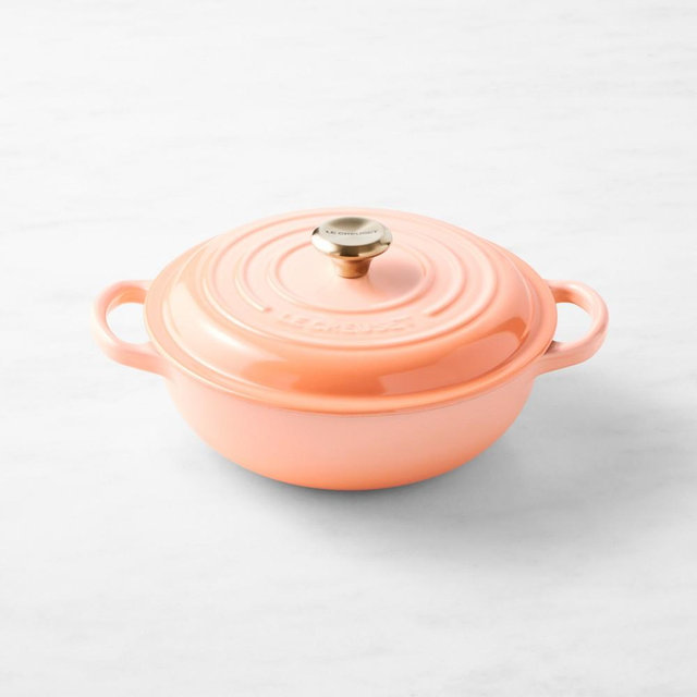 Le Creuset Enameled Cast Iron Signature French Oven, 2 1/2-Qt., Peche