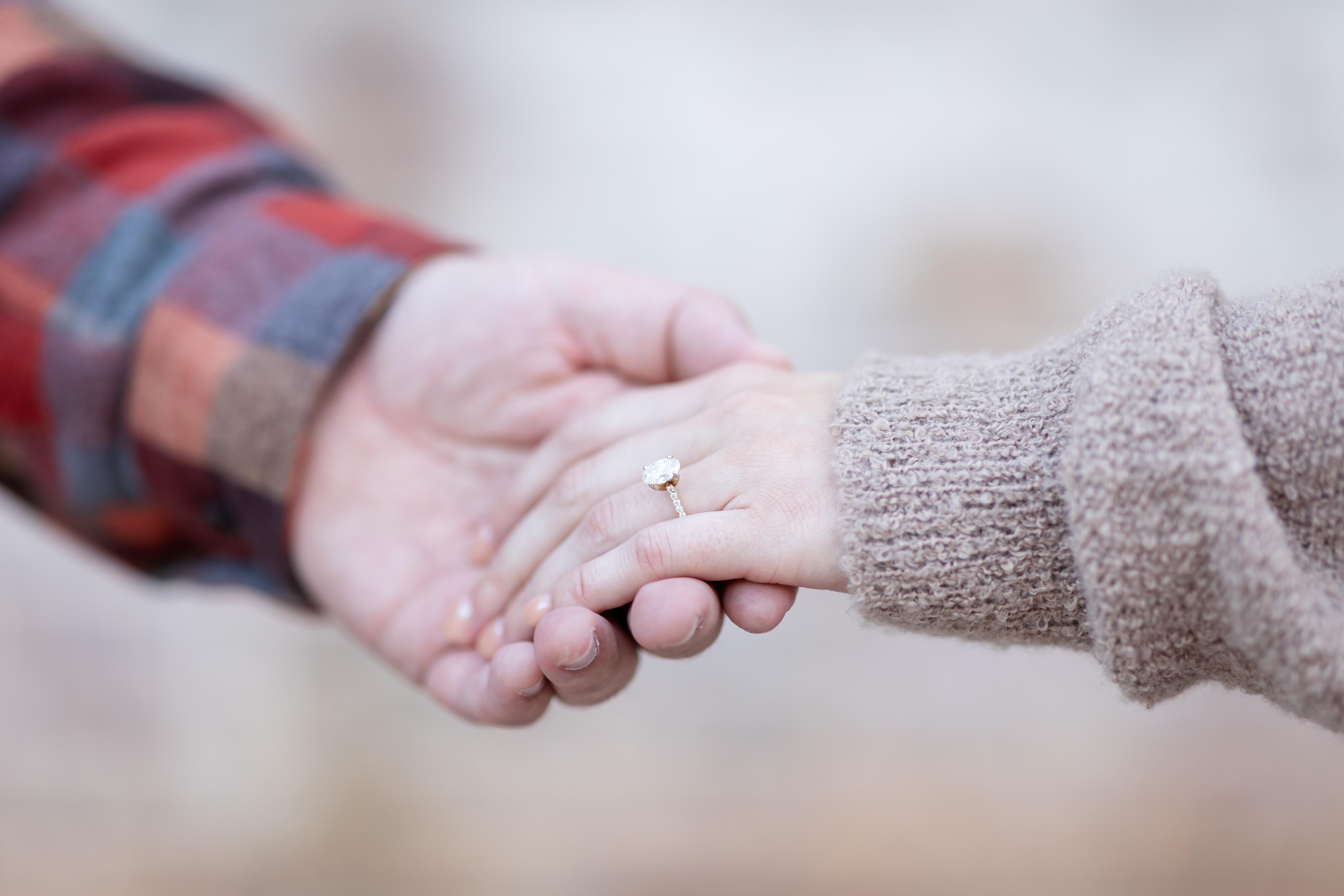 The Wedding Website of Lindsay Mooring and Aubrey Fields