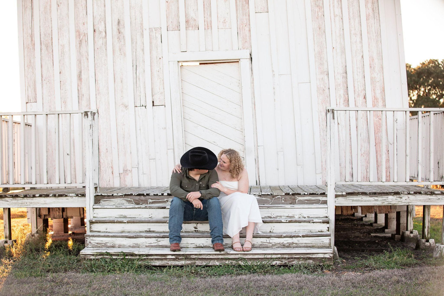 The Wedding Website of Corinne Mayerhoff and Benjamin Corneloup