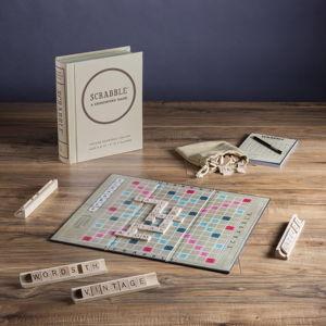 Scrabble Vintage Bookshelf Edition