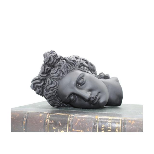 Apollo Head Laying Flat Silver