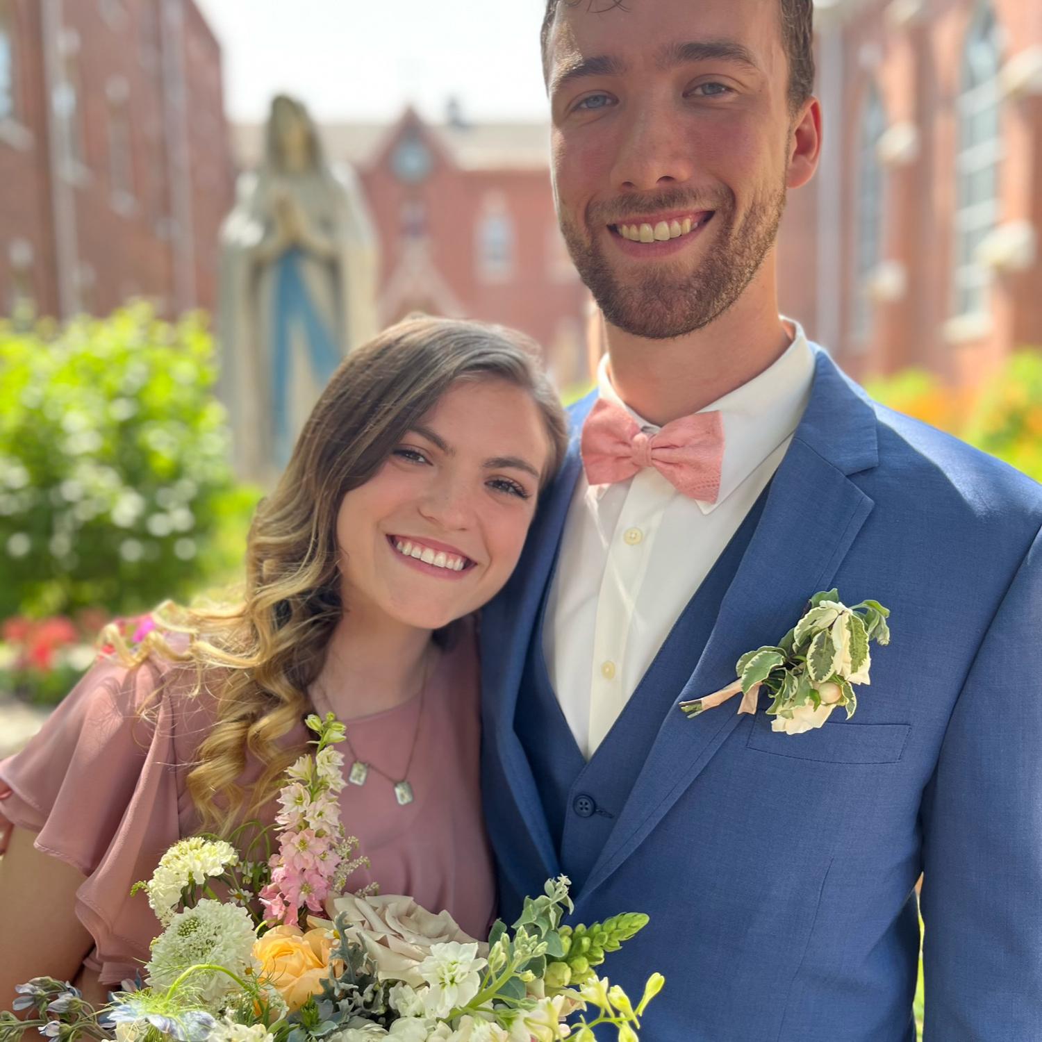 Bridesmaid + groomsmen of our dear friends, Madeline and Chandler Duell