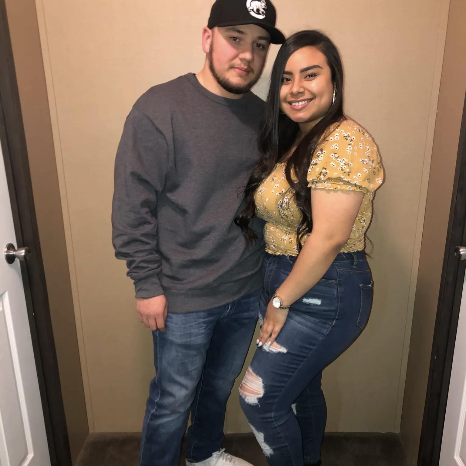 JANUARY 01, 2020
Nuestro primer Año Nuevo juntos 🎊