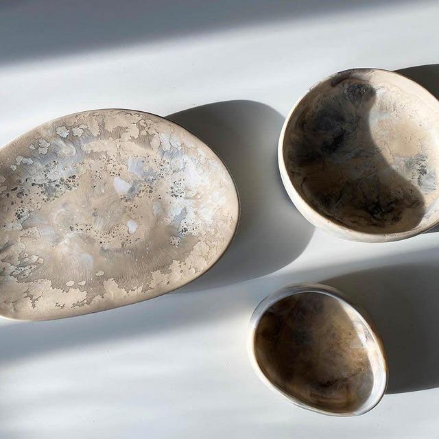 Small Resin Rock Bowl (Sandy Pearl)