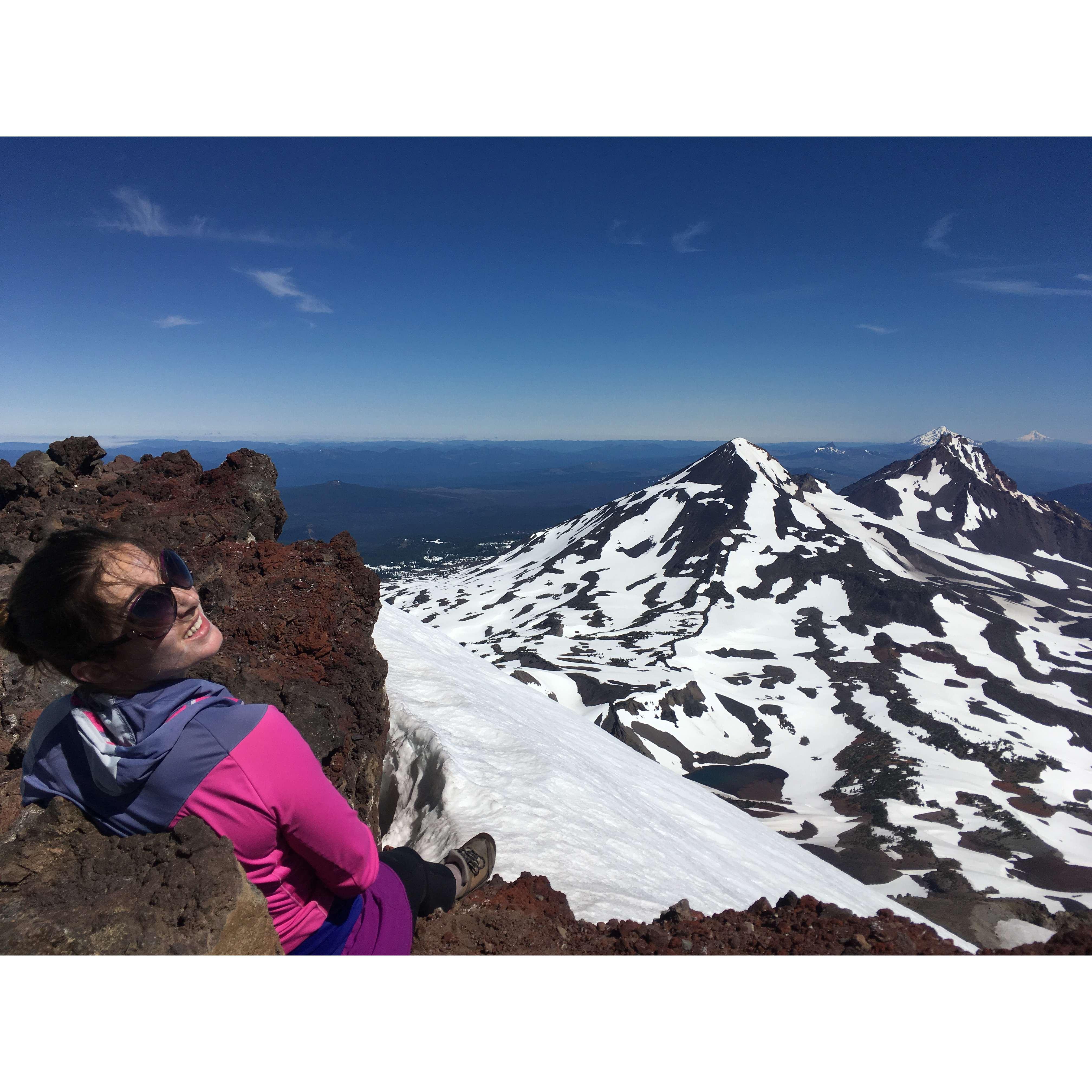 An early season hike up South Sister in trail running shoes (not advised).