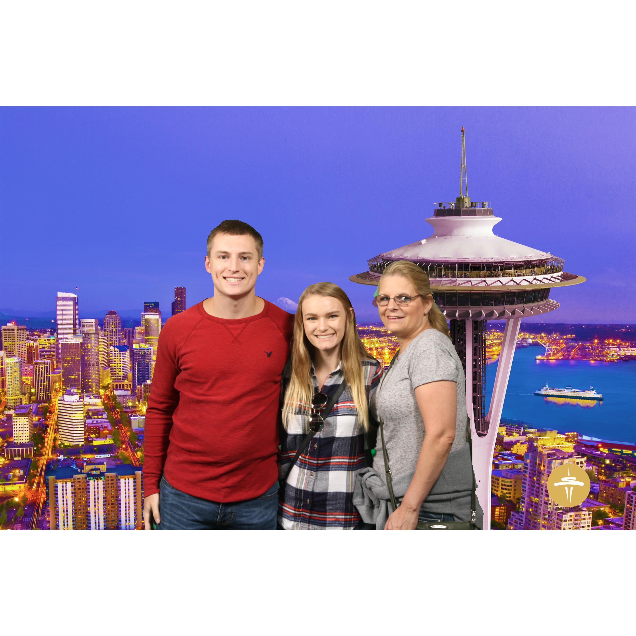 Our first trip together! I took Logan to Seattle and then Yakima for my family reunion where he met EVERYONE at once. He was a brave soul.
