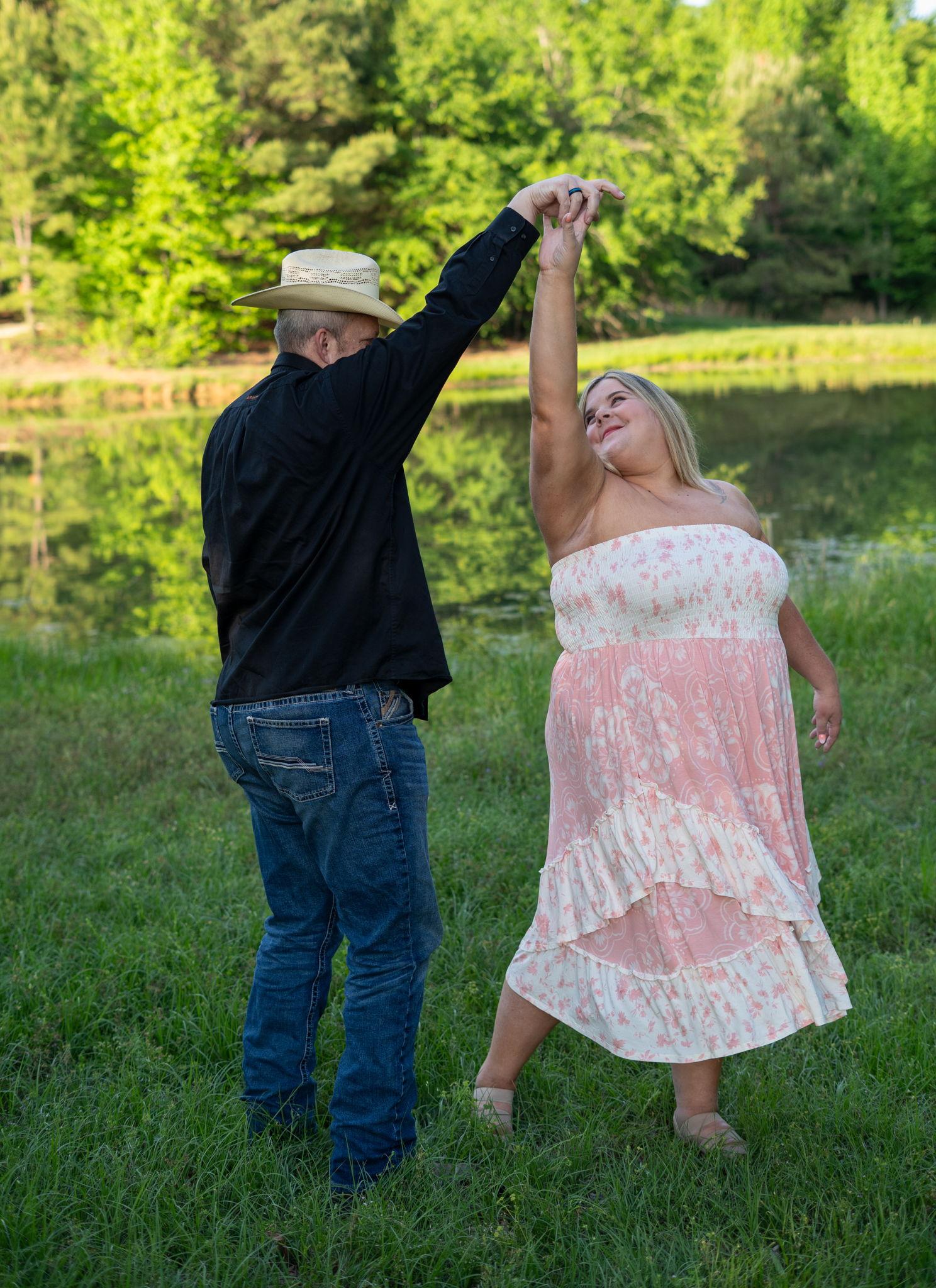 The Wedding Website of Diane Jullie Oglesby and Edward Shadbolt Jr.