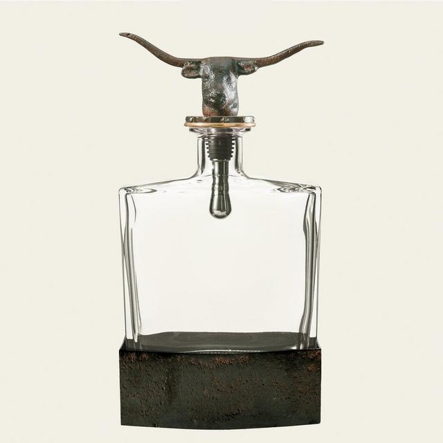 Jan Barboglio Nueces Decanter