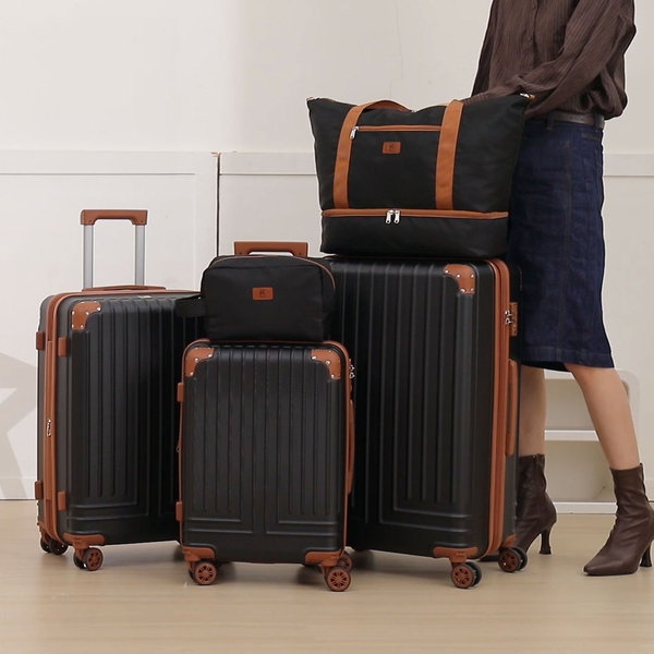 Couple’s Luggage Set