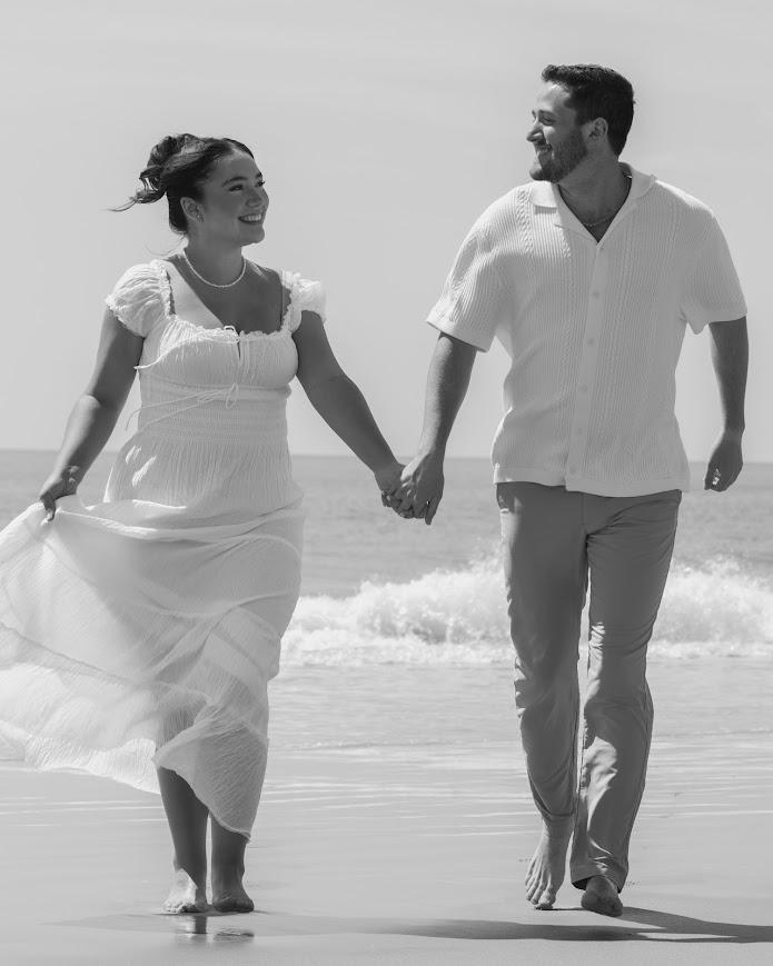 The Wedding Website of Malaina Brooke and Griffin Burgos