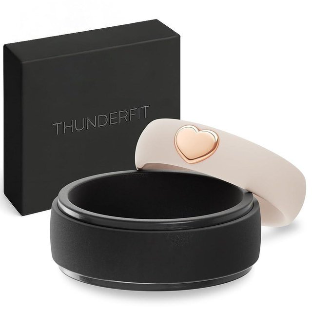ThunderFit Silicone Rings for Him and Her, Wedding Bands for Couples, 2-Pack Couple's Rubber Engagement Bands with Gold-Plated Accents, Gift Box Included