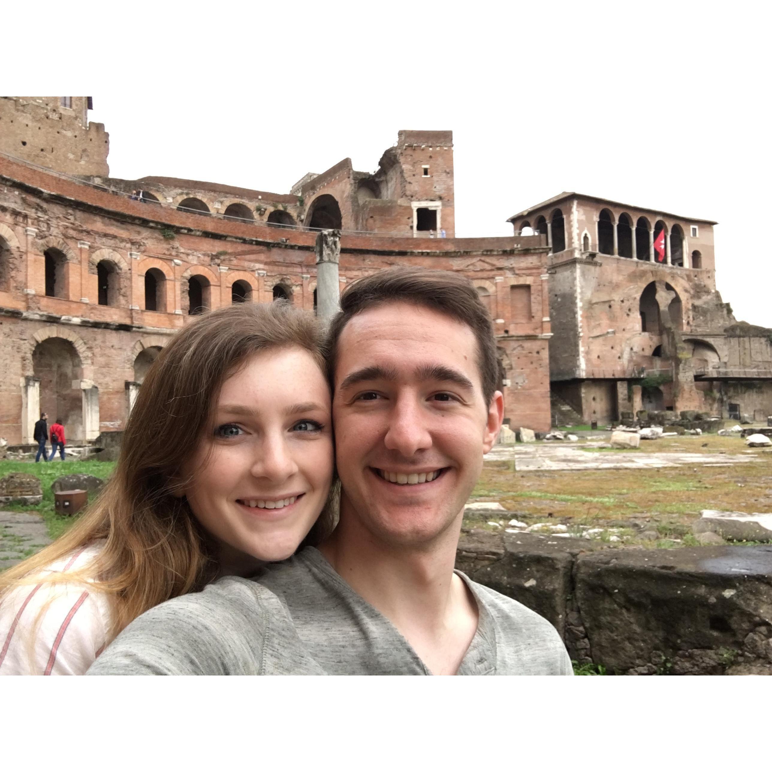 Trip Adventure: Rome, Italy. Getting lost in the ruins of Rome.