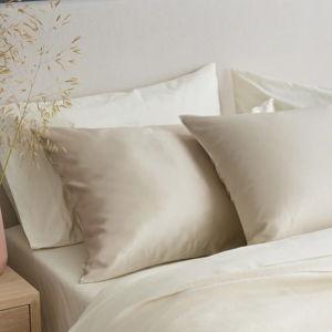 100% Mulberry Silk Pillowcase | Quince in Champagne