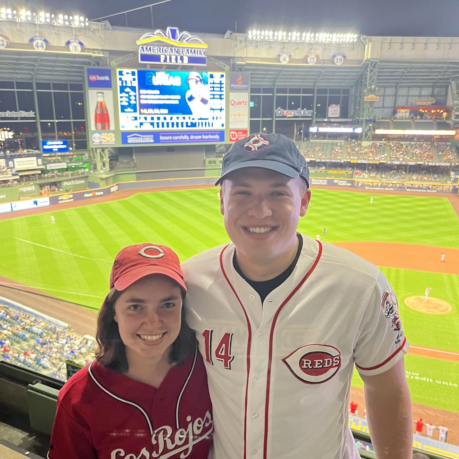 Sam repping the correct team!