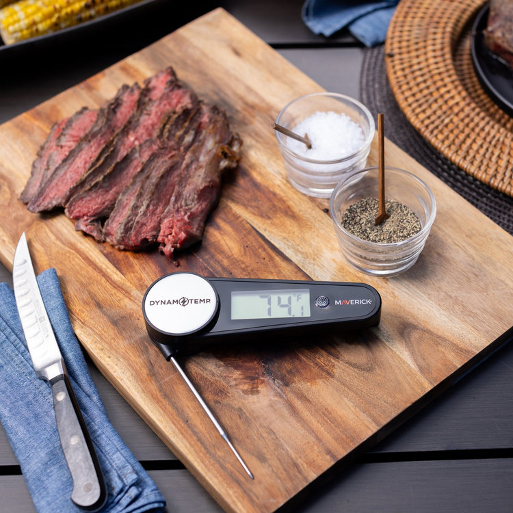 (k)ZUMA LIBERATOR ツマ リベレーター Maverick, Dynamo Temp Instant Read Food Thermometer | Zola