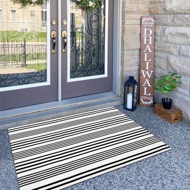 OJIA Front Door Rugs 27.5x43 Inches, Black and White Striped Outdoor Rugs Porch Rug Machine Washable Cotton Woven Entryway Rug Front Door Mats for Porch/Farmhouse/Kitchen/Home Outside Entrance Decor