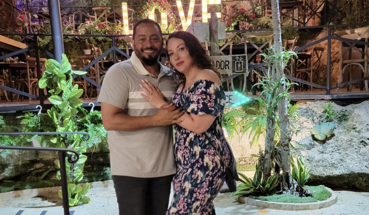 The Wedding Website of Tara Muise and Alfredo Nunez