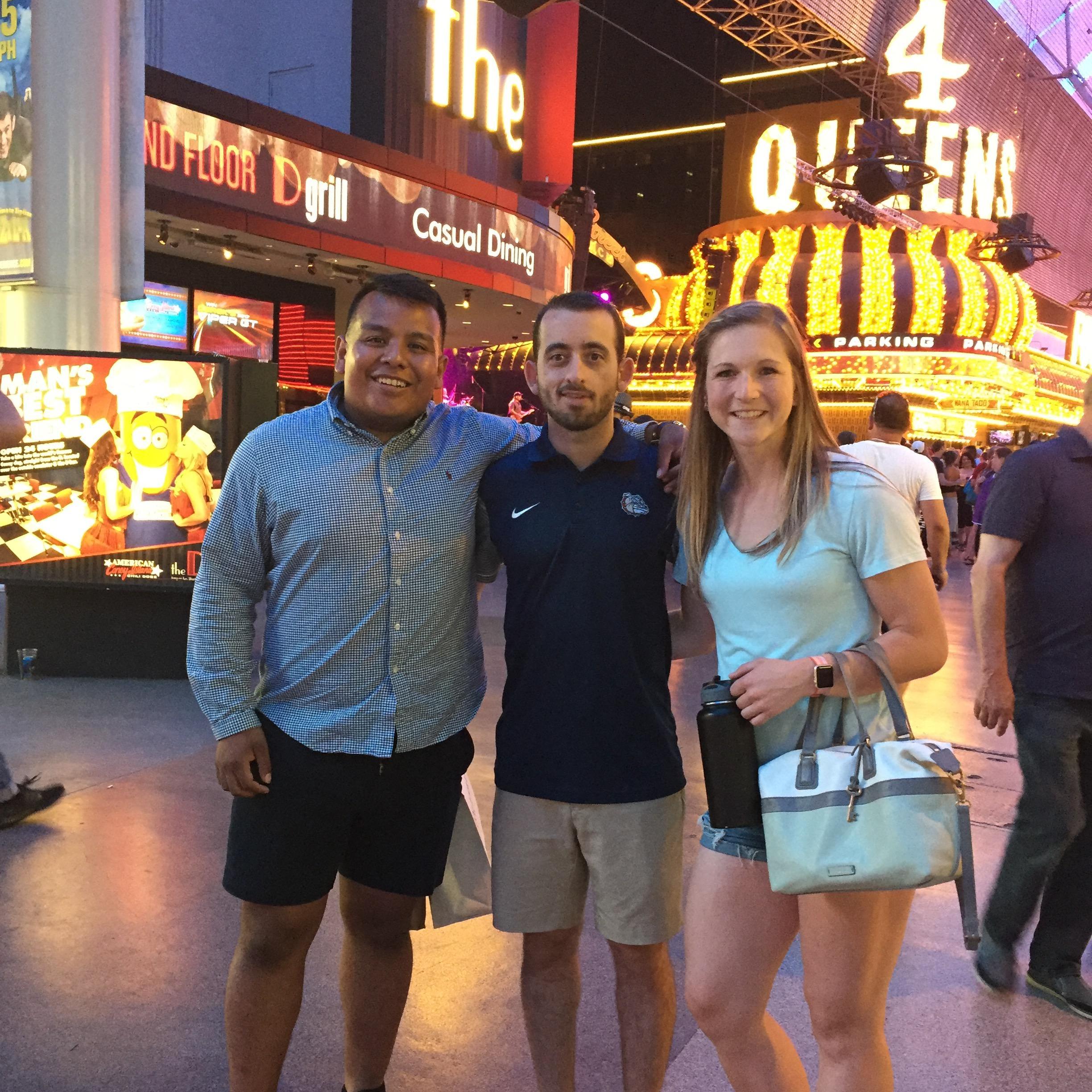 Vegas with Roli!