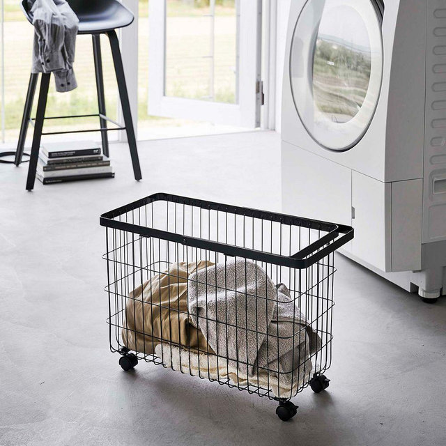 Yamazaki Rolling Wire Basket, Black