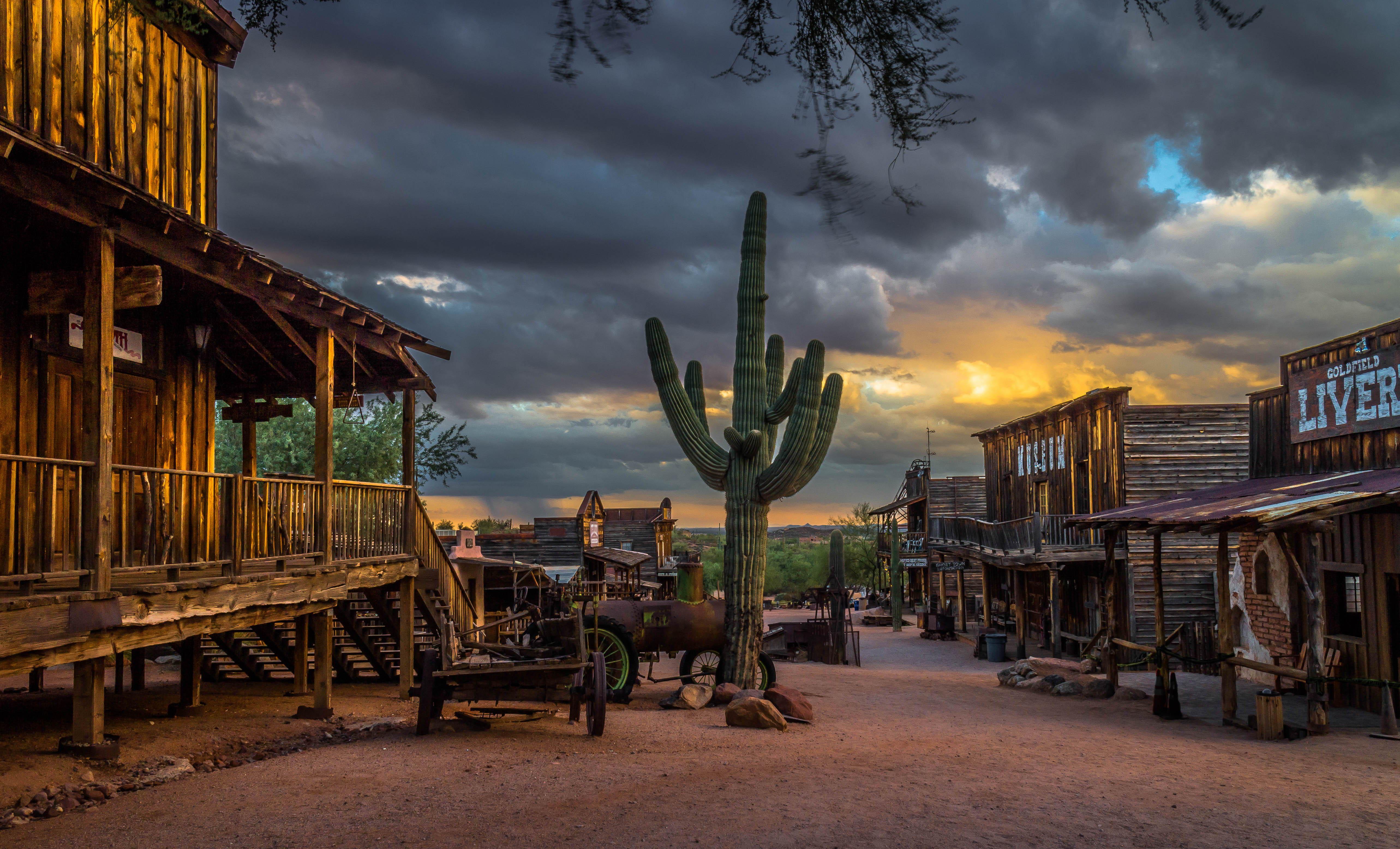 The Wedding Website of Payton Jones and Hunter Anderson