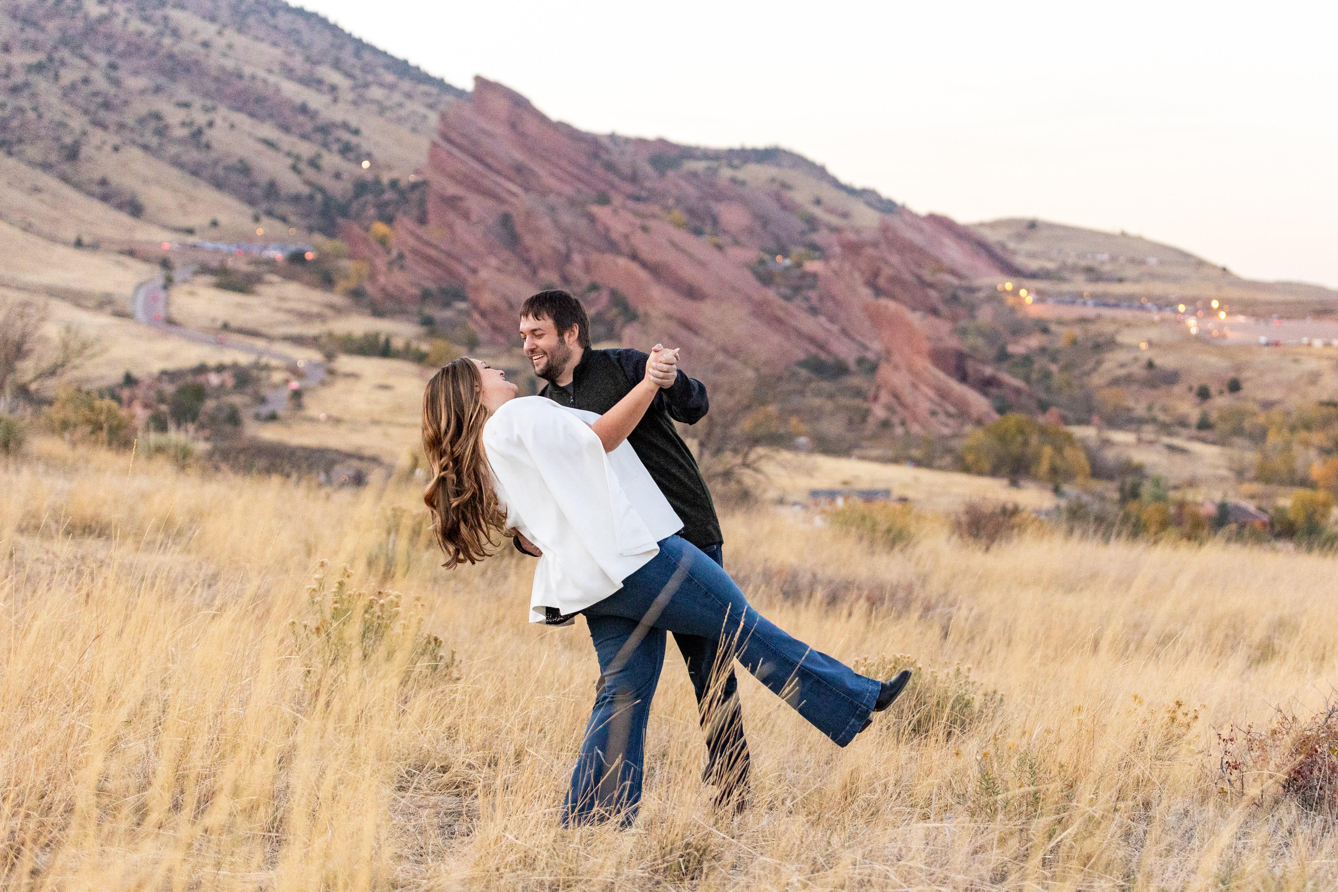 The Wedding Website of Meg Davis and Brian Hattel