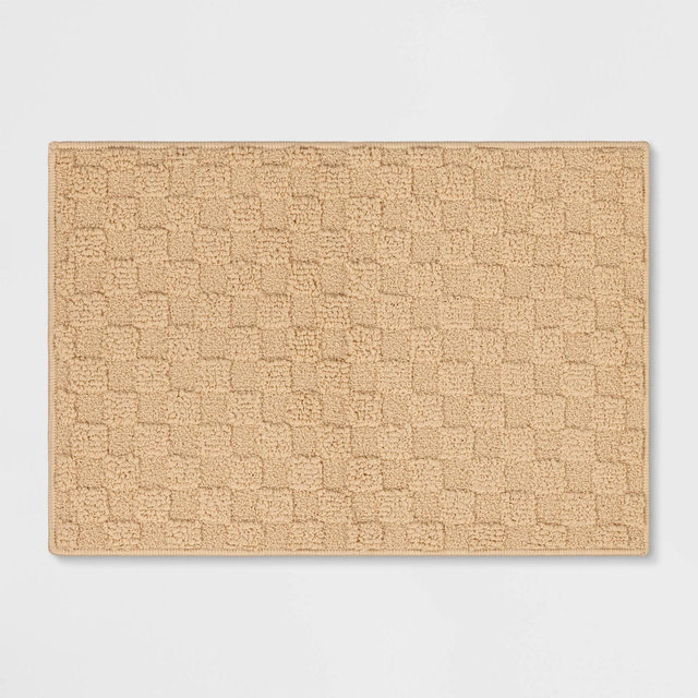 1'8"x2'6" Tufted Rug Tan - Room Essentials™