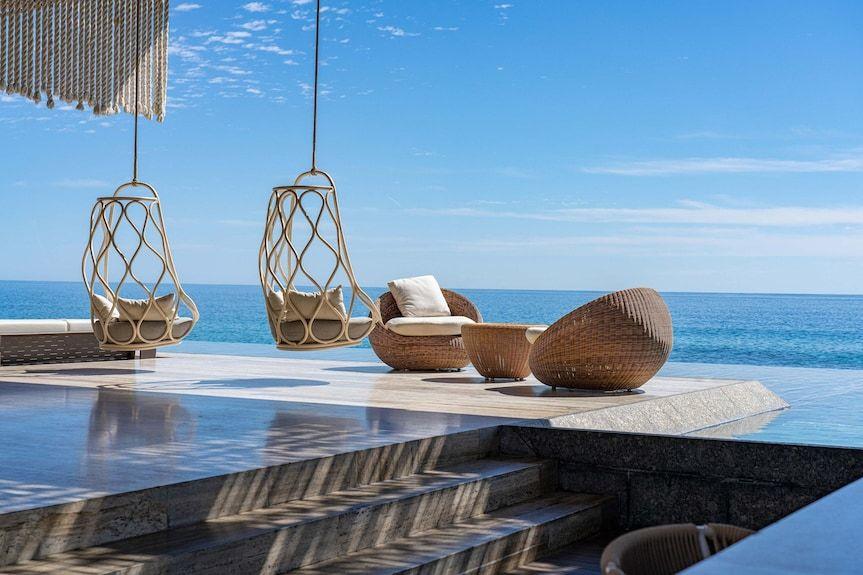 The Wedding Website of Lesley Vickers and Stephen Tsagaris